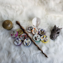 Load image into Gallery viewer, Witch Boss Manifesting Course & Spell Casting Kit